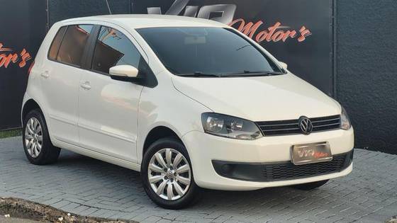 VOLKSWAGEN FOX 1.6 MI 8V FLEX 4P MANUAL VOLKSWAGEN FOX 1.6 MI 8V FLEX 4P MANUAL